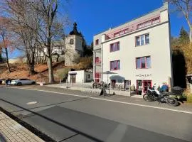 Riverside Luxury Apartments & Café - Exclusive holiday house with river view