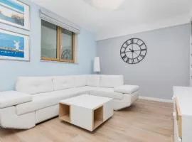 Dom Posejdon - Apartament na poziomie -1 by Renters Prestige