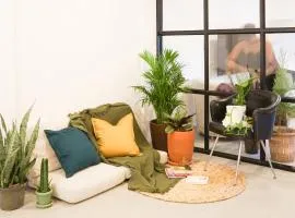 Tiny home Pana B Private residence 10mins beach