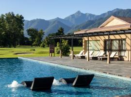 Miraaya Wellness and Golf Resort, hotel in Chitwan