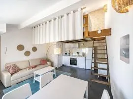 Cozy apartment with mezzanine in the heart of the Cusset district Villeur