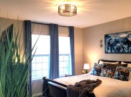 WeeklyMonthly, 2 King Suites, Work-Ready, m&ouml;kki kohteessa Middletown