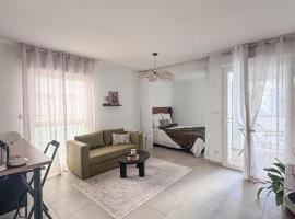 Studio récent avec terrasse Airbus Aéroport, Hotel in Colomiers