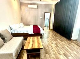 White House BnB Fort View Luxury Stay with Bathtub, Hotel in Gwalior