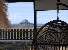 Vue sur le Mont St Michel - Magic View, hotel i Huisnes-sur-Mer
