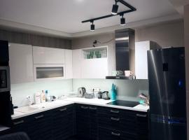 Alexandra Forest Lake House, hotel en Konsu