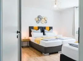 YAY - 65m2 Apartment am Bahnhof - Smart TV - Internet - Kaffee - Waschmaschine - Trockner