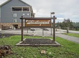 Whistlepunk # 28: 2 Bedrooms, 2 Full Baths: Slope Side Wood Fireplace Central Location