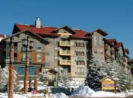 Rimfire 160: Walking Distance to shops, restaurants, Starbucks 1 BR Sleeps 4