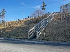 Summit 307D 3Br Condo Close to the Village