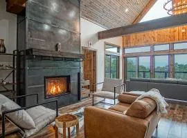 5 Br: Cupp Runneth Over - Luxurious retreat nestled 97 miles from Snowshoe
