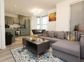 Newly Built Modern & Central 2-Bedroom & 2-Bathroom Apartment