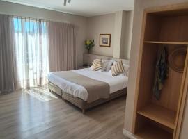 DAKAR HOTEL โรงแรมในเมนโดซา