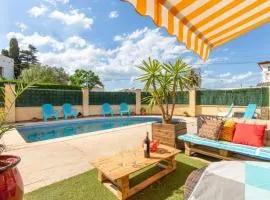 SWIMING-POOL house in dowtown, beach, WIFI