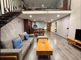 Solari 15F Duplex Suite with Nhat Tan Bridge View