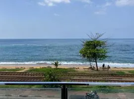 Lucky Wave Beach Resort