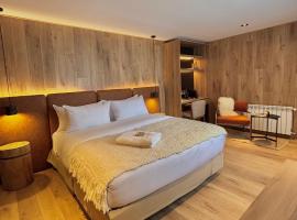 Montano Boutique Suites, hotel in El Calafate