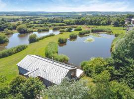 3 Bed in Shebbear oc-l32582, hotel em Shebbear