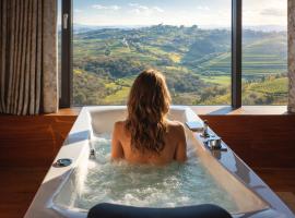 Villa EVA, hotel in Dobrovo