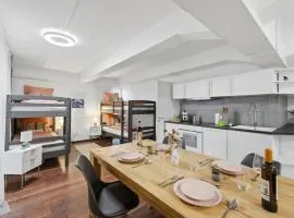 Yello Homes - Tiny Loft - 4 Personen - Flughafen