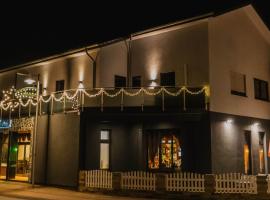 Ferienwohnungen Orchidee, hotel in Preußisch Oldendorf