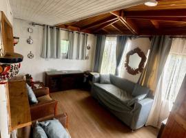 Cabaña de Veraneo Full Equipada、エル・タボのホテル