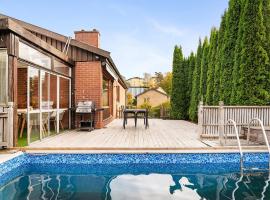 Home in Partille, Gothenburg, hotell i Partille