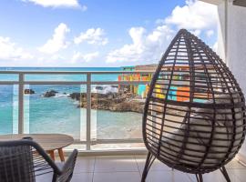 Maho Beach 1BR Getaway with Beach Access, hotel in Maho Reef