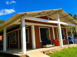 Casa campestre Sendai، فندق في Buesaco