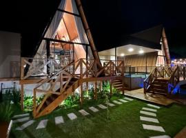 Cabana Country - Vivendas Ferreira, hotel u gradu Paljosa