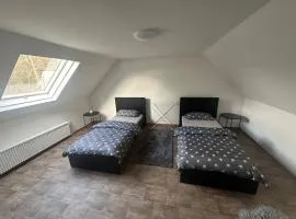 Ferienwohnung - Monteurzimmer am Aartalssee Bischoffen