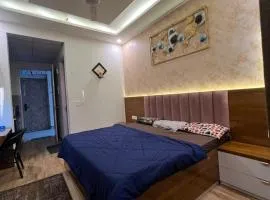 Greater noida stay