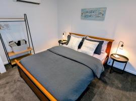 Entire Charming Studio in Moonee Ponds, hotel sa Melbourne