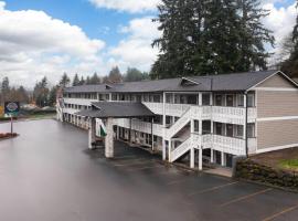 Basecamp Puyallup a Travelodge by Wyndham，位于皮阿拉普的酒店