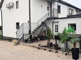 Csobogó Suites Apartman