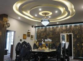 JP a luxurious farm, Hotel in Bahora