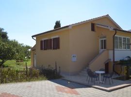 Apartments Elizabeta, хотел в Draga Bašćanska