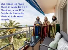 Primera linea playa Apto recien reformado Piscina