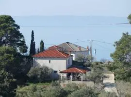 Immortelle House