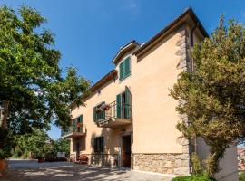 le stanze della Terrazza sul Borgo, Hotel in Castel del Piano