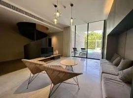 Classy Oceanphere Villa by Luckyplana