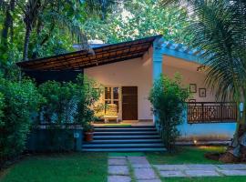 Tranquil Private Villa Bengaluru - Melody, Hotel in Denkanikota
