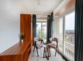 Villa Rouz By DanCenter | 5BHK | Pvt Pool | Baga Beach, GOA, Hotel in Baga