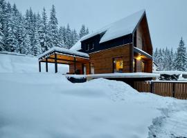 Cabana Nord Side, Hotel in Muntele Cacovei