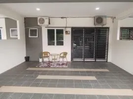 Ed 01 sitiawan homestay