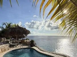 Oceanfront apartments 18 & 19 - Lagun Blou Dive & Beach Resort, Curaçao