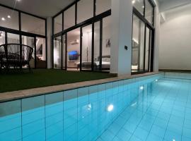 شالية القرم - ASTRAHTY - ALQrum Chalet, planinska kuća u Muskatu