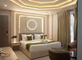 Hotel Global Inn, hotel en Ghatgān