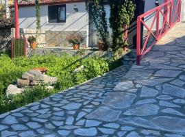 Söğüt Taşlıca Osman Köy Evi, hotel a Taşlıca