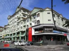 KK City Centre Api Api Apartment